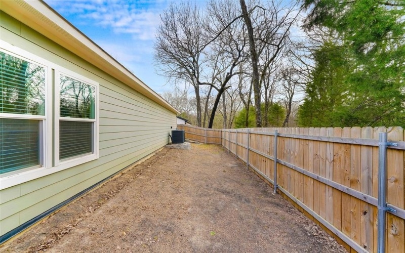 101 Inca Trail, Mabank, TX 75156, 3 Habitaciones Habitaciones , ,2 BañosBaños,Residential,En Venta,101 Inca Trail,0,21160842