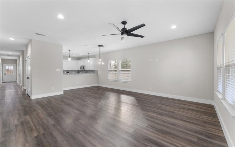 101 Inca Trail, Mabank, TX 75156, 3 Habitaciones Habitaciones , ,2 BañosBaños,Residential,En Venta,101 Inca Trail,0,21160842