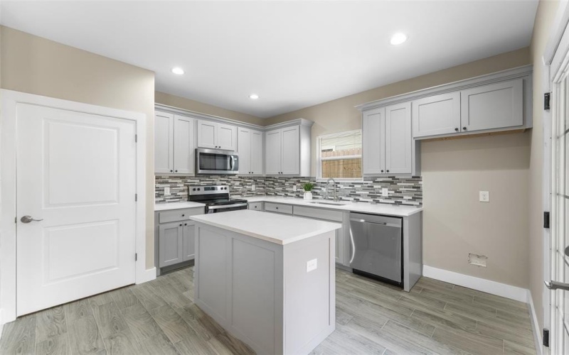 102 Buffalo Springs Road, Mabank, TX 75156, 3 Habitaciones Habitaciones , ,2 BañosBaños,Residential,En Venta,102 Buffalo Springs Road,0,21160853