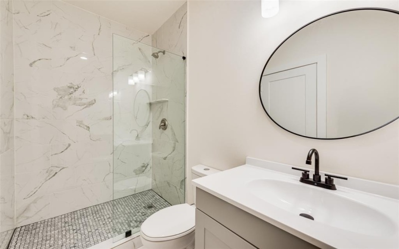 4128 Pluto Street, Dallas, TX 75212, 4 Bedrooms Bedrooms, ,3 BathroomsBathrooms,Residential,For Sale,4128 Pluto Street,0,21160931