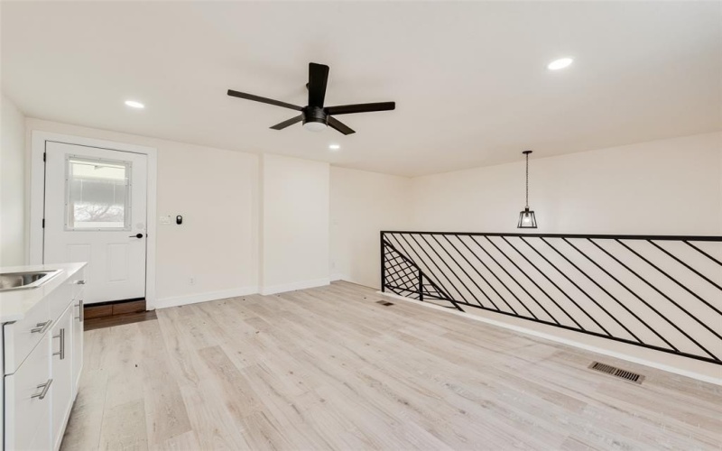 4128 Pluto Street, Dallas, TX 75212, 4 Bedrooms Bedrooms, ,3 BathroomsBathrooms,Residential,For Sale,4128 Pluto Street,0,21160931