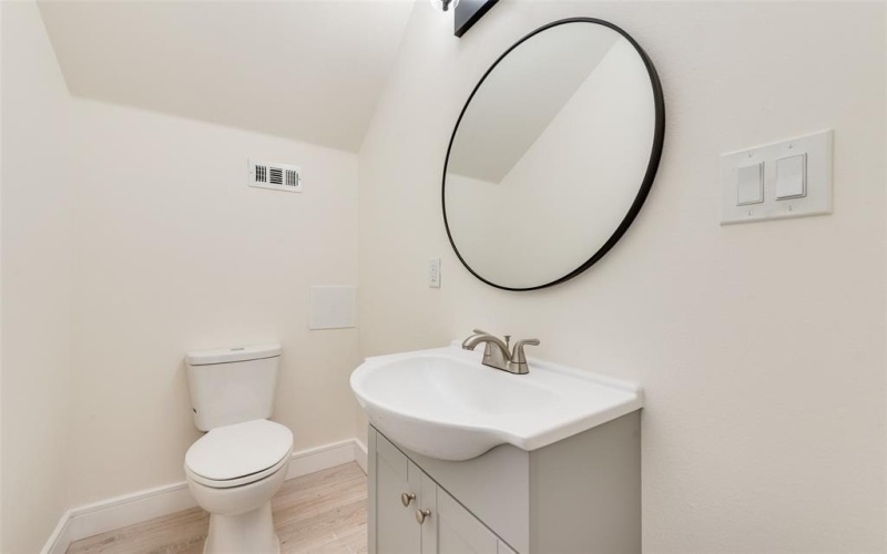 4128 Pluto Street, Dallas, TX 75212, 4 Bedrooms Bedrooms, ,3 BathroomsBathrooms,Residential,For Sale,4128 Pluto Street,0,21160931