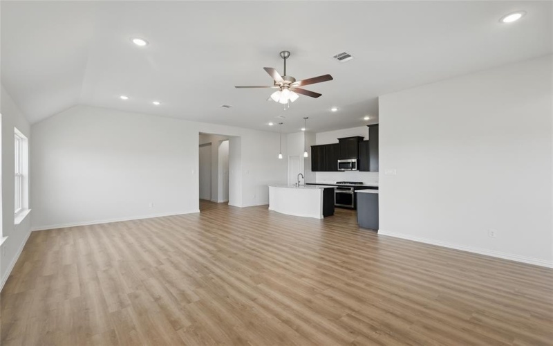 4932 Water Lily Lane, Fort Worth, TX 76036, 3 Habitaciones Habitaciones , ,2 BañosBaños,Residential,En Venta,4932 Water Lily Lane,0,21160992