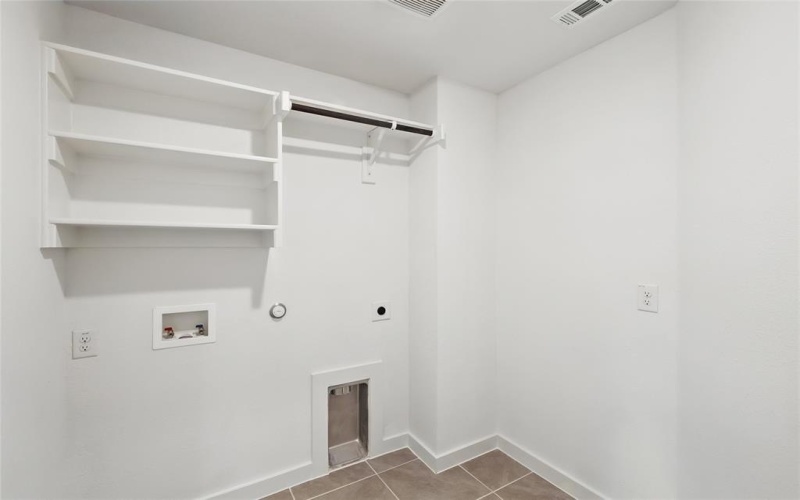 124 Patrick Henry Drive, Venus, TX 76084, 5 Habitaciones Habitaciones , ,3 BañosBaños,Residential,En Venta,124 Patrick Henry Drive,0,21161146