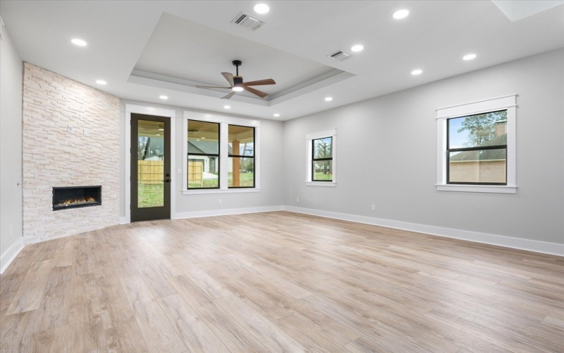 911 Augusta Drive, Lufkin, TX 75901, 3 Bedrooms Bedrooms, ,2 BathroomsBathrooms,Residential,For Sale,911 Augusta Drive,5104062