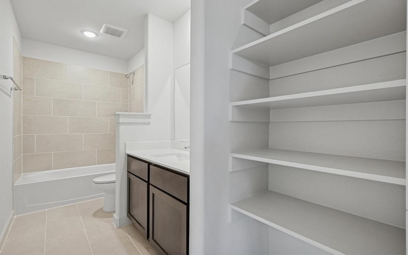 1714 Glacial Beech Place, Forney, TX 75126, 3 Bedrooms Bedrooms, ,2 BathroomsBathrooms,Residential,For Sale,1714 Glacial Beech Place,0,21161213