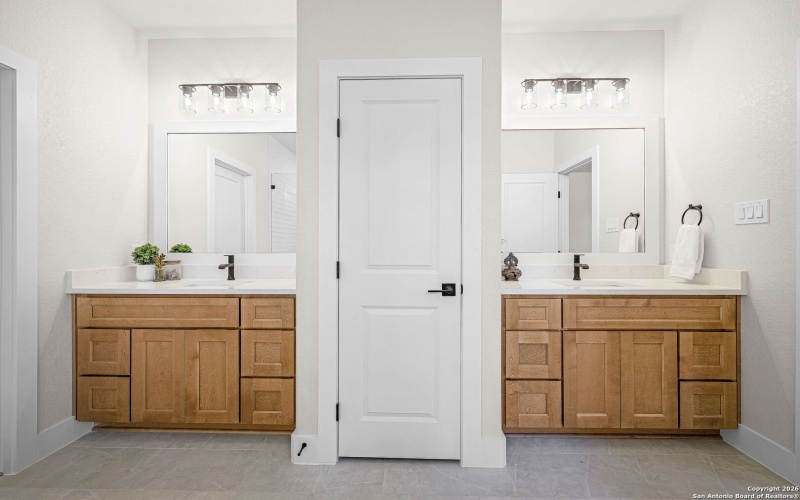 742 Rayner Ranch, Spring Branch, TX 78070, 4 Habitaciones Habitaciones , ,3 BañosBaños,Residential,En Venta,742 Rayner Ranch,0,1935257