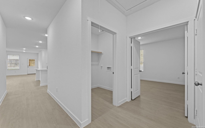 2303 Fort Davis Pass, Marion, TX 78124, 3 Habitaciones Habitaciones , ,2 BañosBaños,Residential,En Venta,2303 Fort Davis Pass,0,1935910