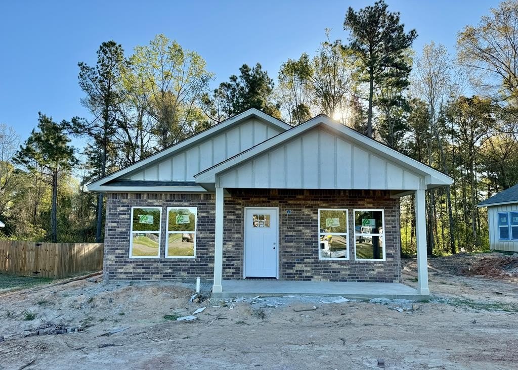 R153121 Sayers Street, Lufkin, TX 75904, 3 Habitaciones Habitaciones , ,2 BañosBaños,Residential,En Venta,R153121 Sayers Street,5104168