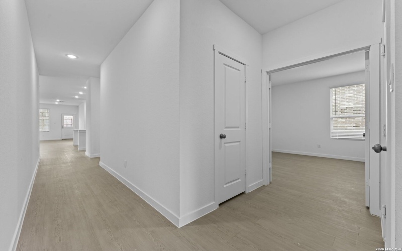 2307 Fort Davis Pass, Marion, TX 78124, 4 Habitaciones Habitaciones , ,3 BañosBaños,Residential,En Venta,2307 Fort Davis Pass,0,1935954