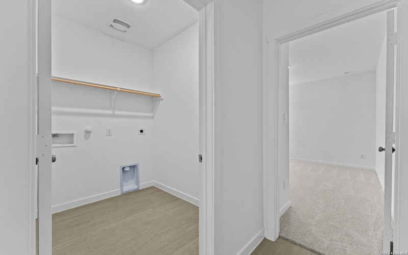 2307 Fort Davis Pass, Marion, TX 78124, 4 Habitaciones Habitaciones , ,3 BañosBaños,Residential,En Venta,2307 Fort Davis Pass,0,1935954