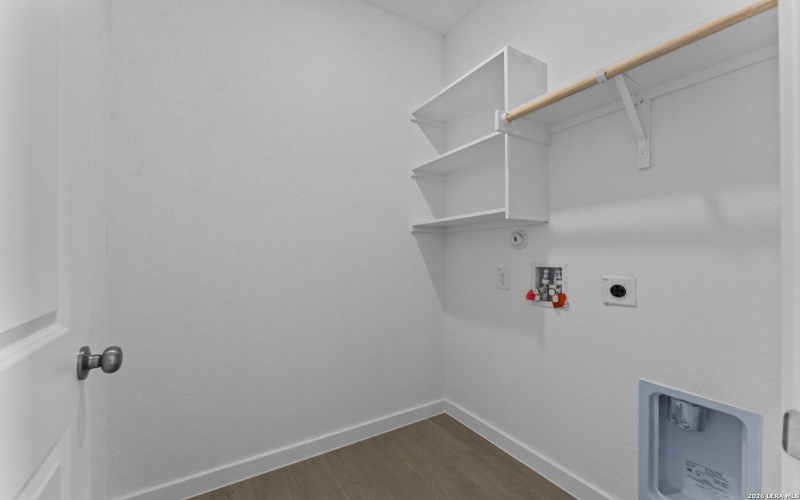 6521 Titan Park, Converse, TX 78109, 4 Bedrooms Bedrooms, ,3 BathroomsBathrooms,Residential,For Sale,6521 Titan Park,0,1936176