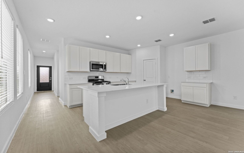 6521 Titan Park, Converse, TX 78109, 4 Bedrooms Bedrooms, ,3 BathroomsBathrooms,Residential,For Sale,6521 Titan Park,0,1936176