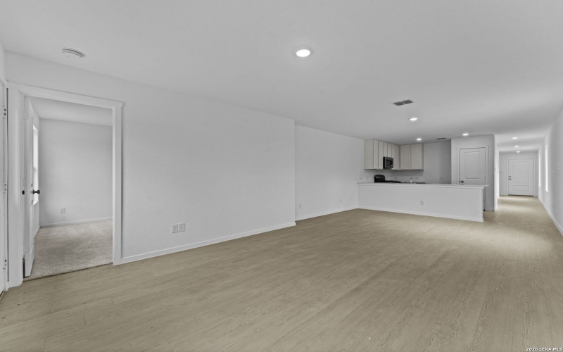 7222 Brownleaf dr, San Antonio, TX 78227, 4 Bedrooms Bedrooms, ,2 BathroomsBathrooms,Residential,For Sale,7222 Brownleaf dr,0,1936184