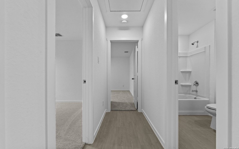 7222 Brownleaf dr, San Antonio, TX 78227, 4 Bedrooms Bedrooms, ,2 BathroomsBathrooms,Residential,For Sale,7222 Brownleaf dr,0,1936184