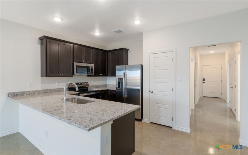 9202 Prickly Ash unit: A #A, Killeen, TX 76542, 3 Bedrooms Bedrooms, ,2 BathroomsBathrooms,Residential Multi Family,For Sale,9202 Prickly Ash unit: A,0,602401