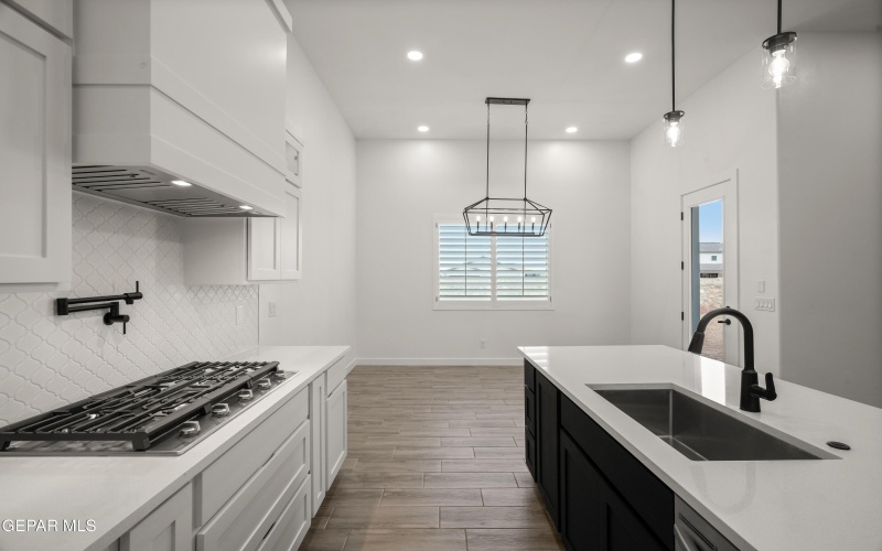 1815 Schyler Love Lane, El Paso, TX 79928, 4 Habitaciones Habitaciones , ,3 BañosBaños,Residential,En Venta,1815 Schyler Love Lane,0,937113