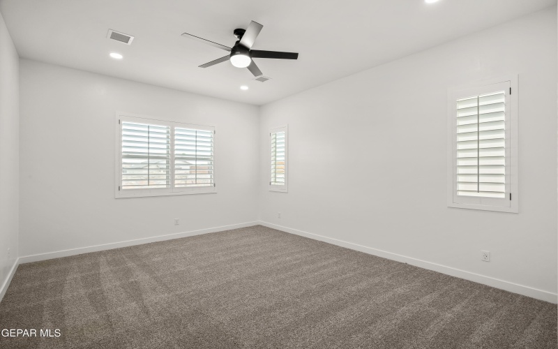 1815 Schyler Love Lane, El Paso, TX 79928, 4 Habitaciones Habitaciones , ,3 BañosBaños,Residential,En Venta,1815 Schyler Love Lane,0,937113