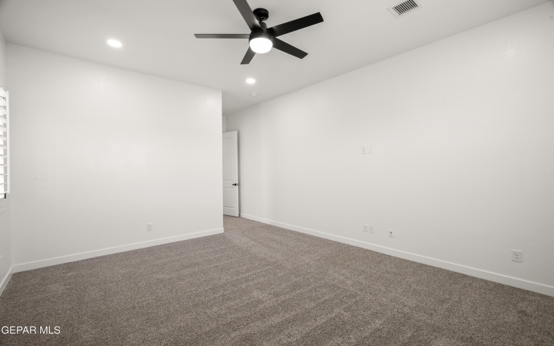 1815 Schyler Love Lane, El Paso, TX 79928, 4 Habitaciones Habitaciones , ,3 BañosBaños,Residential,En Venta,1815 Schyler Love Lane,0,937113