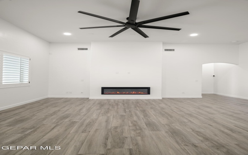 1815 Schyler Love Lane, El Paso, TX 79928, 4 Habitaciones Habitaciones , ,3 BañosBaños,Residential,En Venta,1815 Schyler Love Lane,0,937113