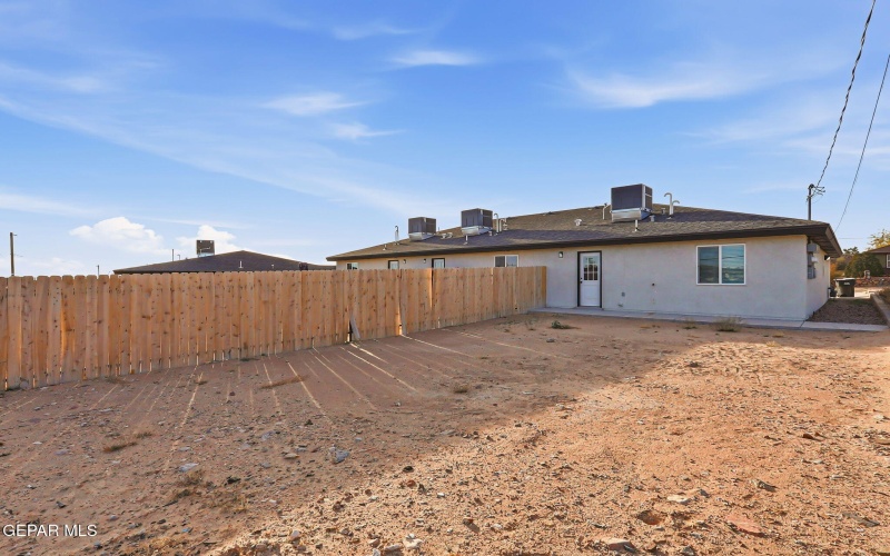 1481 O Sullivan Drive unit: B #B, Horizon City, TX 79928, 2 Bedrooms Bedrooms, ,1 BathroomBathrooms,Residential Multi Family,For Sale,1481 O Sullivan Drive unit: B,0,937114