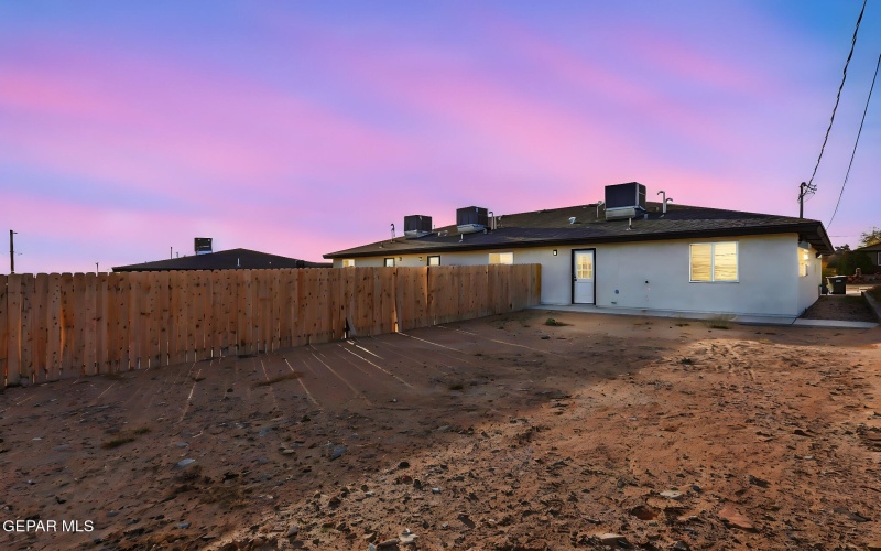 1481 O Sullivan Drive unit: B #B, Horizon City, TX 79928, 2 Bedrooms Bedrooms, ,1 BathroomBathrooms,Residential Multi Family,For Sale,1481 O Sullivan Drive unit: B,0,937114