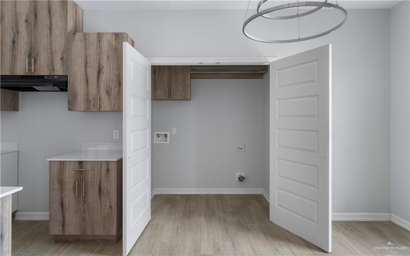 2208 Camille Street, Weslaco, TX 78596, 3 Bedrooms Bedrooms, ,2 BathroomsBathrooms,Residential,For Sale,2208 Camille Street,0,492428