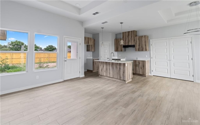 2204 Camille Street, Weslaco, TX 78596, 3 Habitaciones Habitaciones , ,2 BañosBaños,Residential,En Venta,2204 Camille Street,0,492429