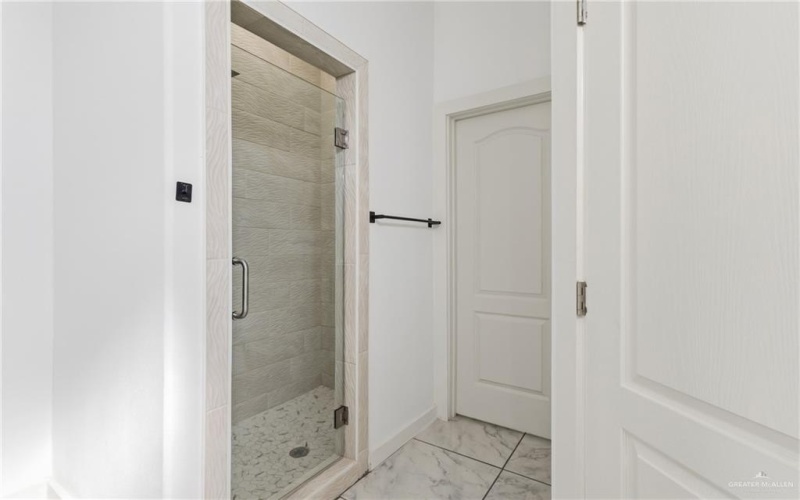 23716 Santa Barbara Street, Edinburg, TX 78542, 3 Habitaciones Habitaciones , ,2 BañosBaños,Residential,En Venta,23716 Santa Barbara Street,0,492973