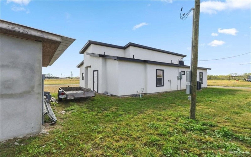 23716 Santa Barbara Street, Edinburg, TX 78542, 3 Habitaciones Habitaciones , ,2 BañosBaños,Residential,En Venta,23716 Santa Barbara Street,0,492973