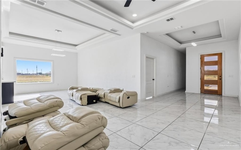 23716 Santa Barbara Street, Edinburg, TX 78542, 3 Habitaciones Habitaciones , ,2 BañosBaños,Residential,En Venta,23716 Santa Barbara Street,0,492973