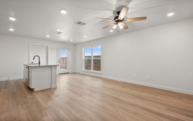 5530 Rice Street, Lubbock, TX 79416, 3 Habitaciones Habitaciones , ,2 BañosBaños,Residential,En Venta,5530 Rice Street,0,202601127