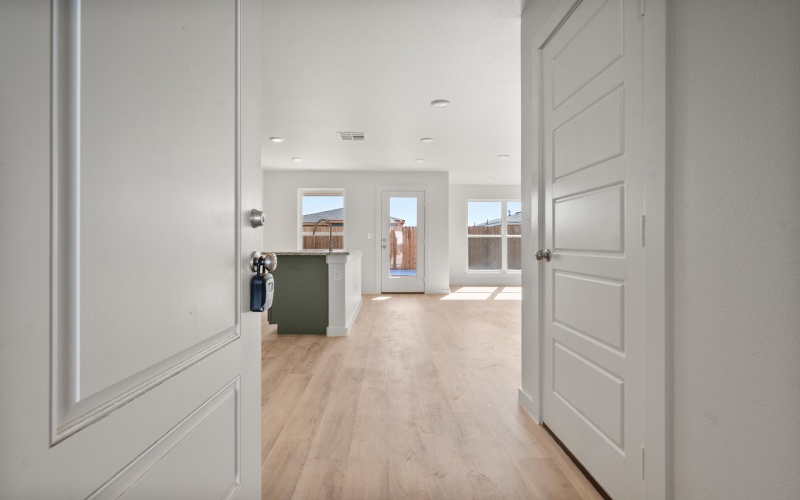 8317 24th Street, Lubbock, TX 79407, 3 Habitaciones Habitaciones , ,2 BañosBaños,Residential,En Venta,8317 24th Street,0,202601131