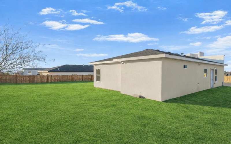 5217 Galicia Lane, Laredo, TX 78046, 3 Bedrooms Bedrooms, ,2 BathroomsBathrooms,Residential,For Sale,5217 Galicia Lane,0,20260406