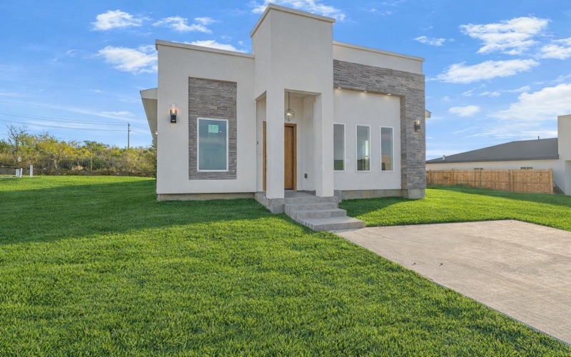 5217 Galicia Lane, Laredo, TX 78046, 3 Bedrooms Bedrooms, ,2 BathroomsBathrooms,Residential,For Sale,5217 Galicia Lane,0,20260406