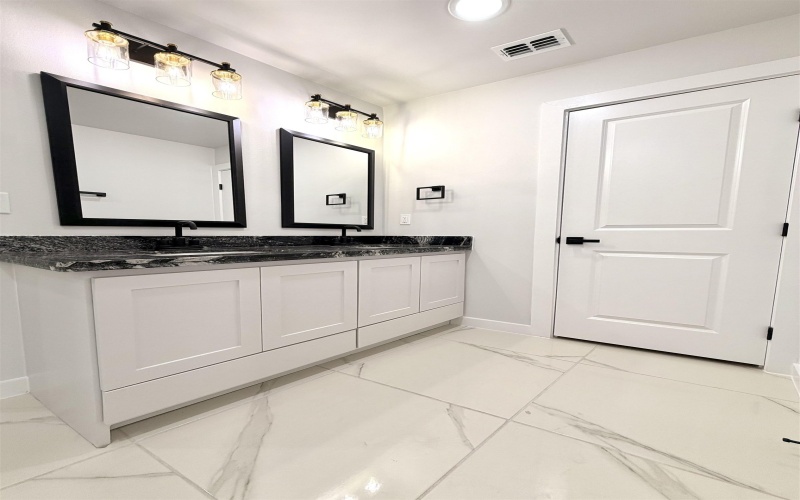 122 Faith Dr., Laredo, TX 78043, 3 Bedrooms Bedrooms, ,2 BathroomsBathrooms,Residential,For Sale,122 Faith Dr.,0,20260407