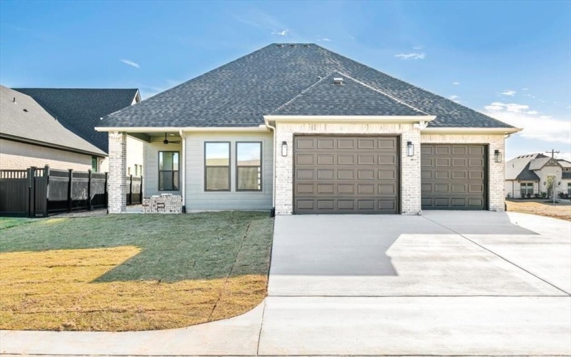 1409 ETHAN Circle, Midlothian, TX 76065, 3 Bedrooms Bedrooms, ,2 BathroomsBathrooms,Residential,For Sale,1409 ETHAN Circle,0,21148764