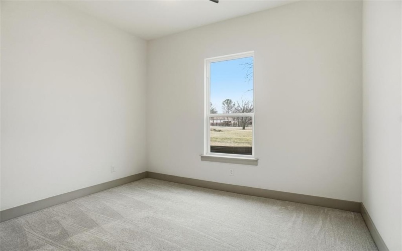 1012 N Oak Street, Roanoke, TX 76262, 4 Habitaciones Habitaciones , ,3 BañosBaños,Residential,En Venta,1012 N Oak Street,0,21155823