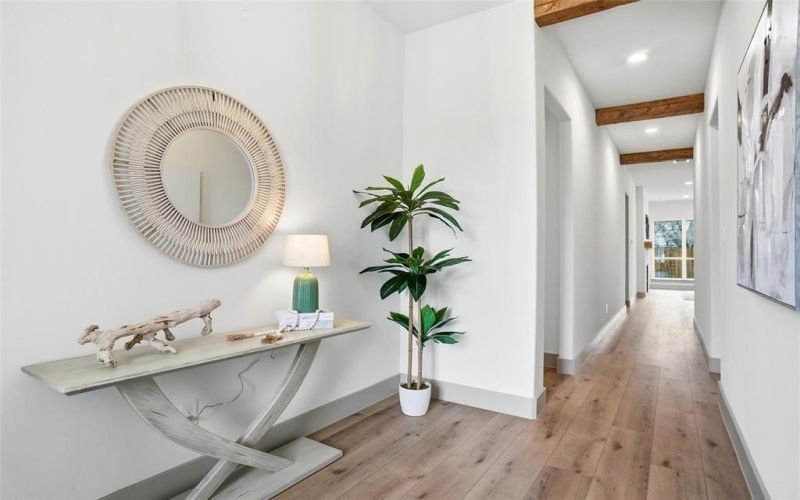 1012 N Oak Street, Roanoke, TX 76262, 4 Habitaciones Habitaciones , ,3 BañosBaños,Residential,En Venta,1012 N Oak Street,0,21155823