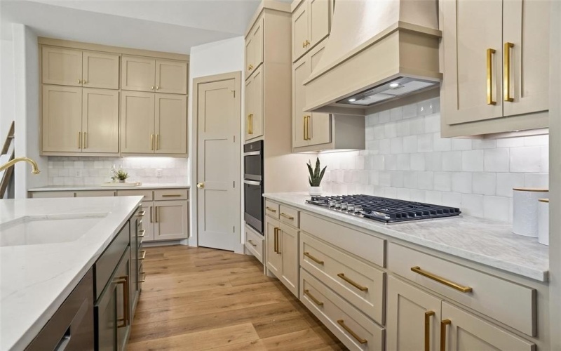 1012 N Oak Street, Roanoke, TX 76262, 4 Habitaciones Habitaciones , ,3 BañosBaños,Residential,En Venta,1012 N Oak Street,0,21155823