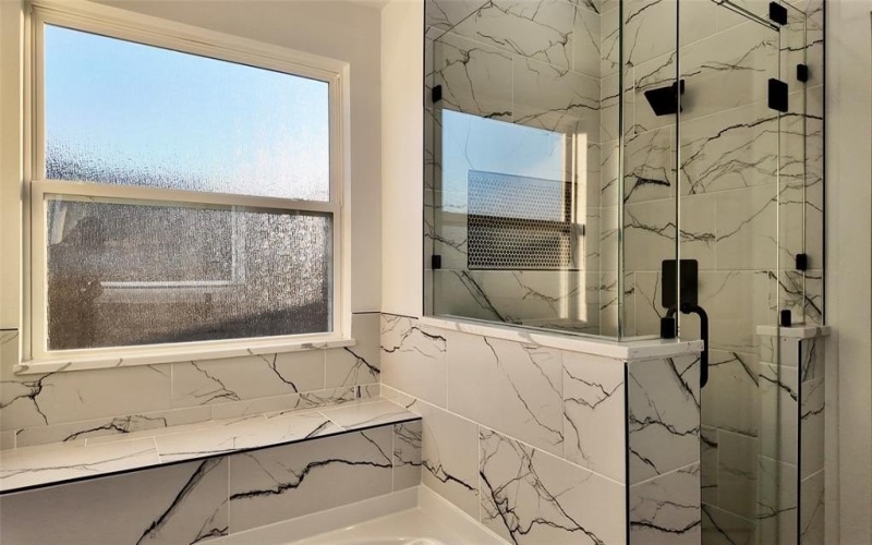 2202 Lake shore Lane, Red Oak, TX 75154, 3 Habitaciones Habitaciones , ,2 BañosBaños,Residential,En Venta,2202 Lake shore Lane,0,21156914