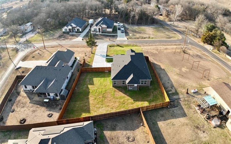 2202 Lake shore Lane, Red Oak, TX 75154, 3 Habitaciones Habitaciones , ,2 BañosBaños,Residential,En Venta,2202 Lake shore Lane,0,21156914