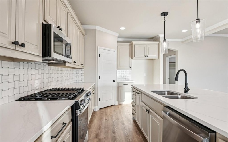 213 Navajo Trail, Alvarado, TX 76009, 3 Habitaciones Habitaciones , ,2 BañosBaños,Residential,En Venta,213 Navajo Trail,0,21161833