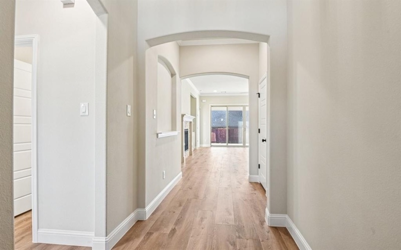 213 Navajo Trail, Alvarado, TX 76009, 3 Habitaciones Habitaciones , ,2 BañosBaños,Residential,En Venta,213 Navajo Trail,0,21161833