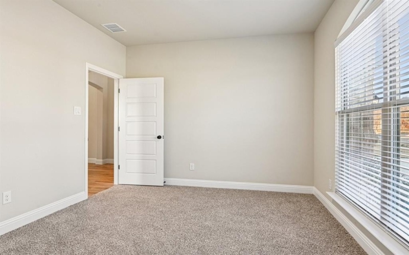 213 Navajo Trail, Alvarado, TX 76009, 3 Habitaciones Habitaciones , ,2 BañosBaños,Residential,En Venta,213 Navajo Trail,0,21161833