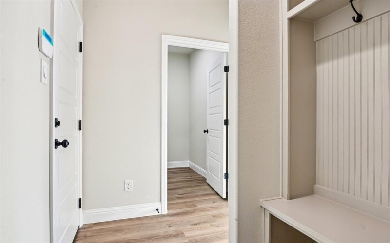 213 Navajo Trail, Alvarado, TX 76009, 3 Habitaciones Habitaciones , ,2 BañosBaños,Residential,En Venta,213 Navajo Trail,0,21161833