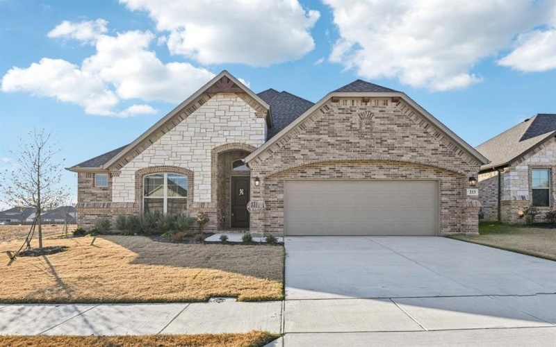 213 Navajo Trail, Alvarado, TX 76009, 3 Habitaciones Habitaciones , ,2 BañosBaños,Residential,En Venta,213 Navajo Trail,0,21161833