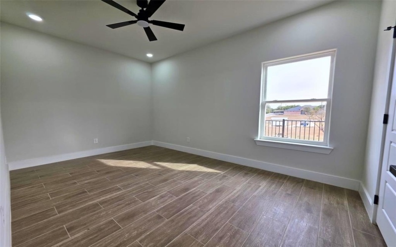 2507 Lakeridge Drive, Granbury, TX 76048, 4 Bedrooms Bedrooms, ,2 BathroomsBathrooms,Residential,For Sale,2507 Lakeridge Drive,0,21161895