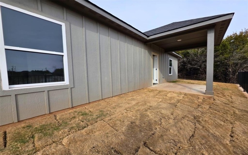 2507 Lakeridge Drive, Granbury, TX 76048, 4 Bedrooms Bedrooms, ,2 BathroomsBathrooms,Residential,For Sale,2507 Lakeridge Drive,0,21161895