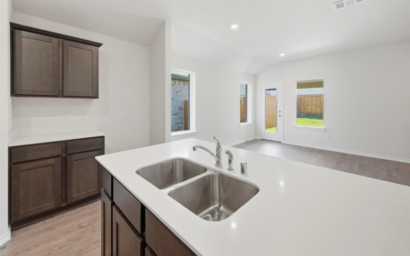 312 Wild Rose Way, Princeton, TX 75407, 4 Habitaciones Habitaciones , ,3 BañosBaños,Residential,En Venta,312 Wild Rose Way,0,21161954